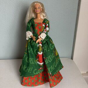 1998 Mattel Barbie P Blonde Hair Green Eyes 66 Twist N Turn Body Lever in Back